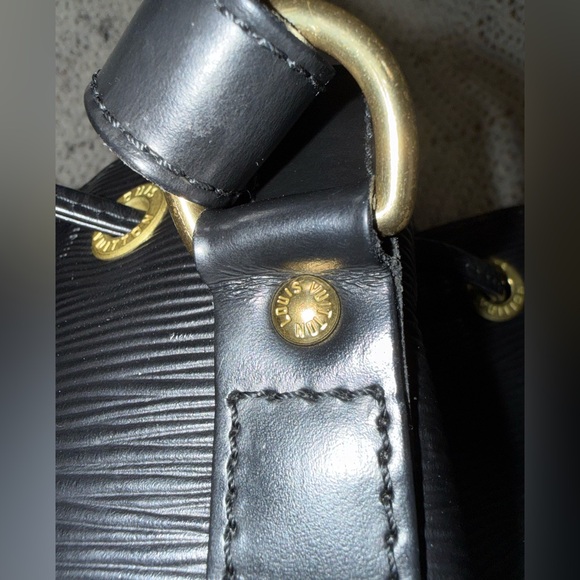 Louis Vuitton Black Epi Noe Bucket Bag - Picture 8 of 16